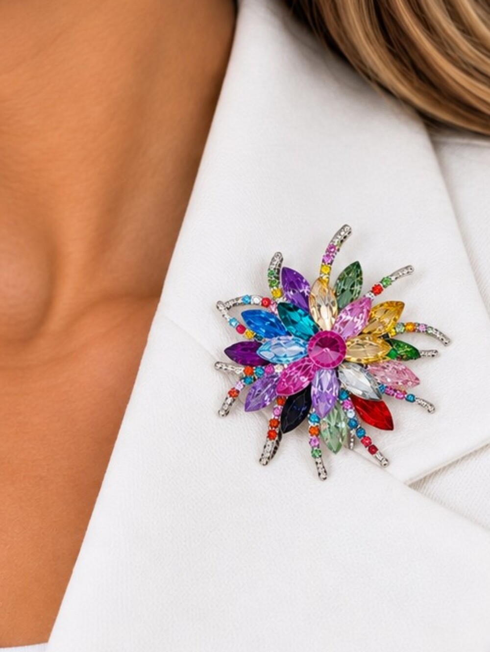 💎 NWOT Multicolor Rhinestone Floral Burst Statement Brooch Pin Silver Tone